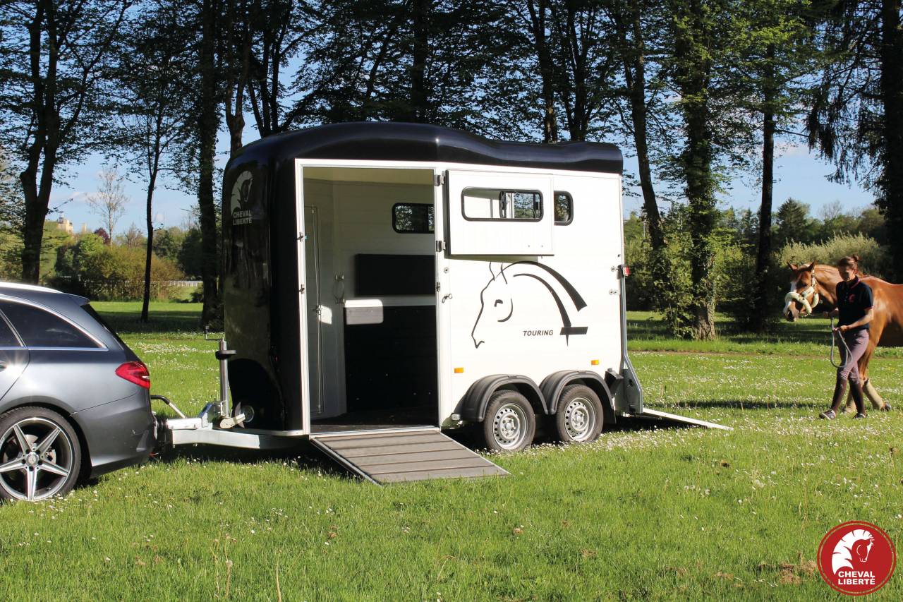 Paardentrailers Cheval Liberté Touring one 1,5 Paard 2024 Nieuw
