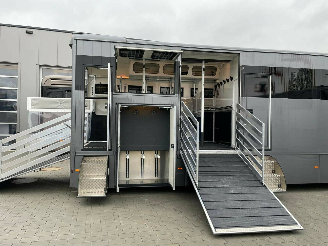 Zware paardenvrachtwagen (groot rijbewijs) Man MAN 0 Nieuw