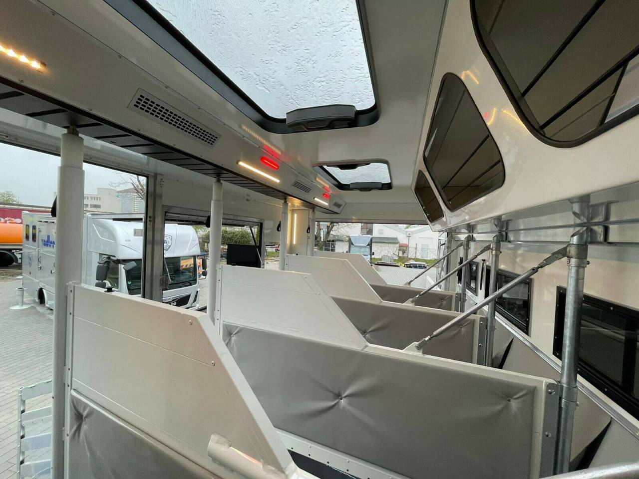 Zware paardenvrachtwagen (groot rijbewijs) Man MAN 0 Nieuw