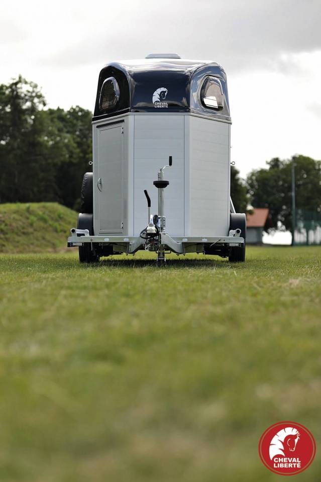 Paardentrailers Cheval Liberté Gold Hippomobile 2 Paarden 2024 Nieuw