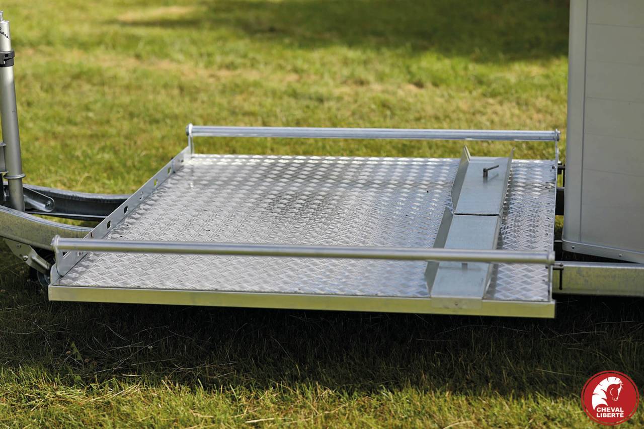 Paardentrailers Cheval Liberté Gold Hippomobile 2 Paarden 2024 Nieuw