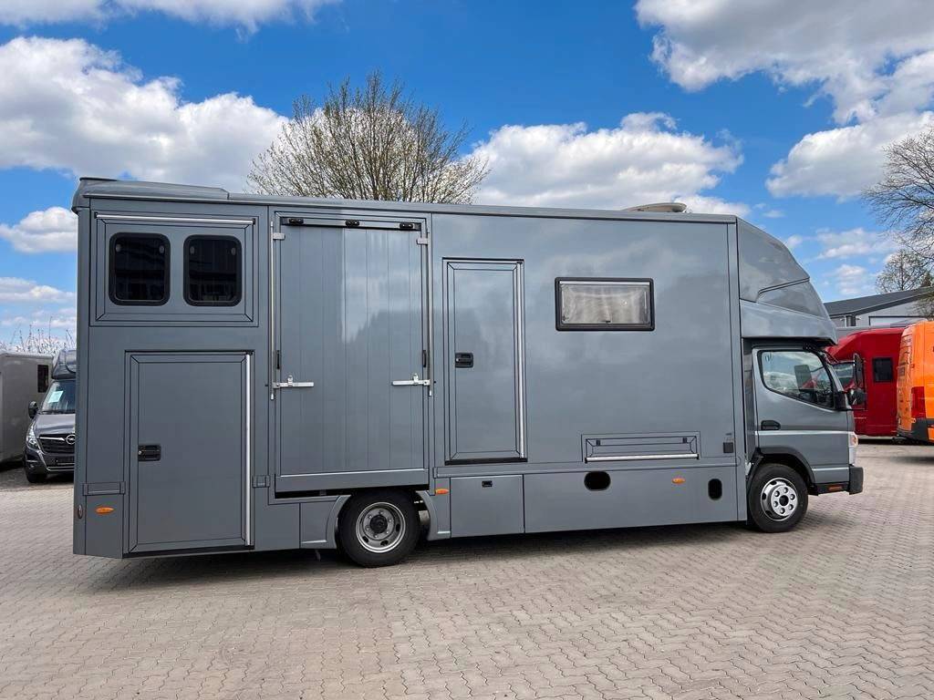Zware paardenvrachtwagen (groot rijbewijs) Autre marque FUSO  0 Nieuw