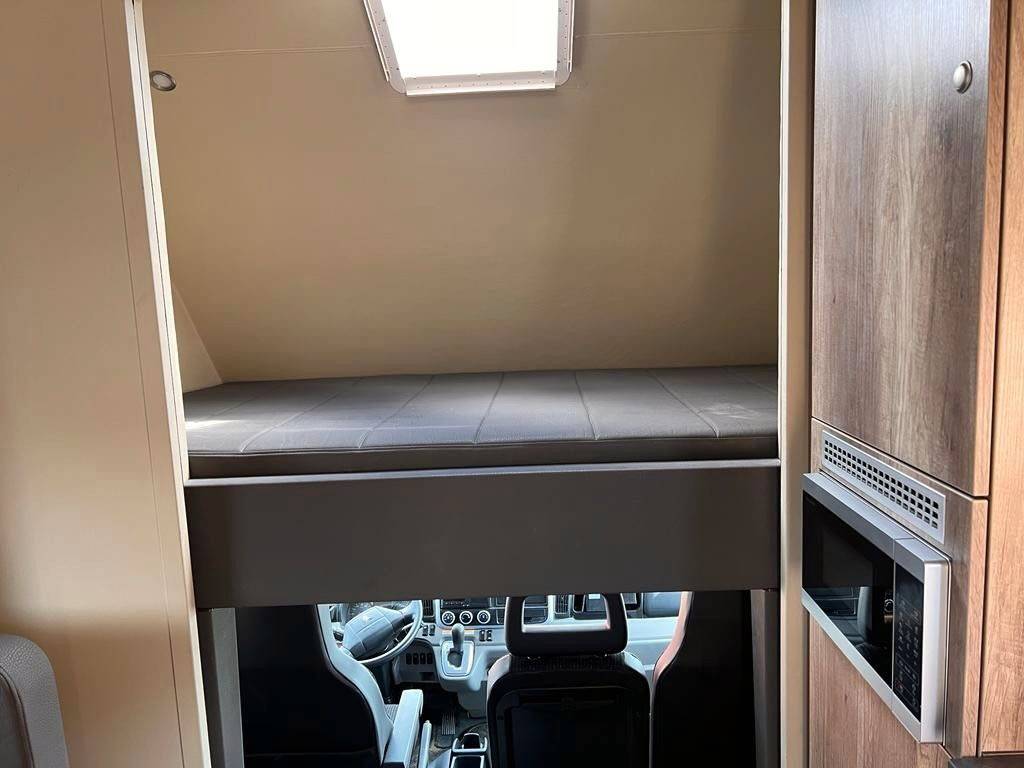 Zware paardenvrachtwagen (groot rijbewijs) Autre marque FUSO  0 Nieuw