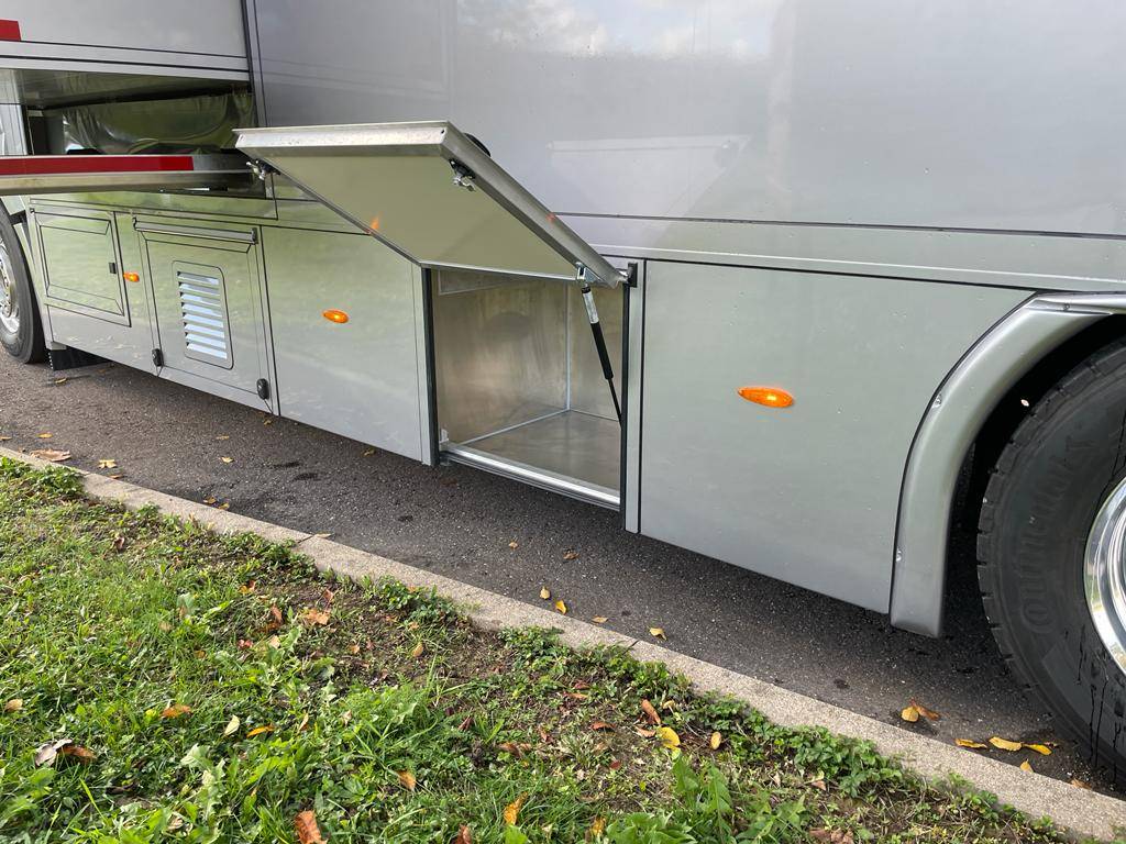 Zware paardenvrachtwagen (groot rijbewijs) Autre marque VOLVO 0 Nieuw