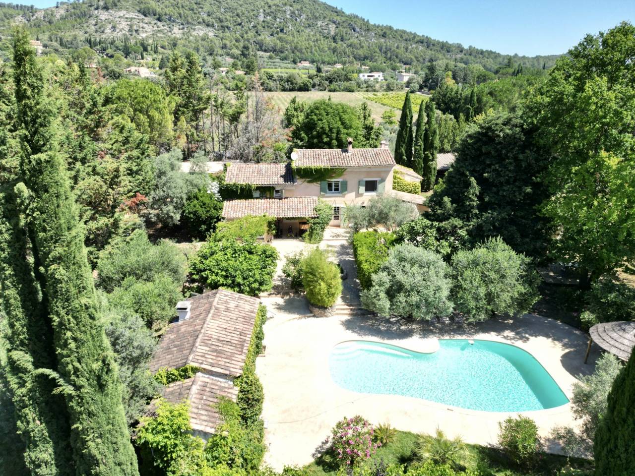 Paarden accommodatie Koop Var