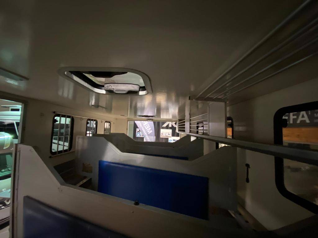 Zware paardenvrachtwagen (groot rijbewijs) Man MAN 0 Tweedehands