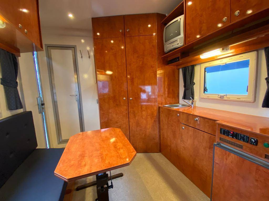 Zware paardenvrachtwagen (groot rijbewijs) Man MAN 0 Tweedehands