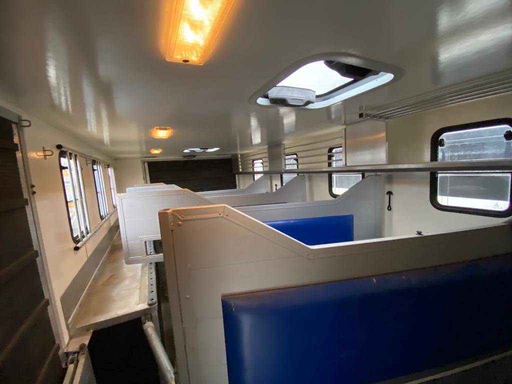 Zware paardenvrachtwagen (groot rijbewijs) Man MAN 0 Tweedehands