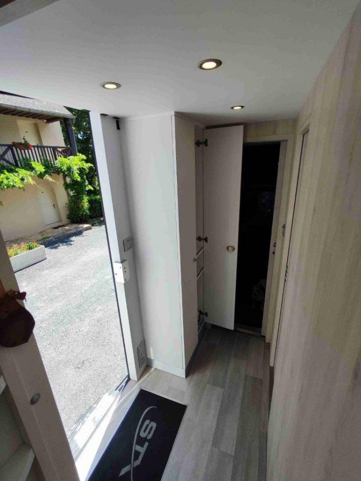 Zware paardenvrachtwagen (groot rijbewijs) STX MERCEDES 2018 Tweedehands