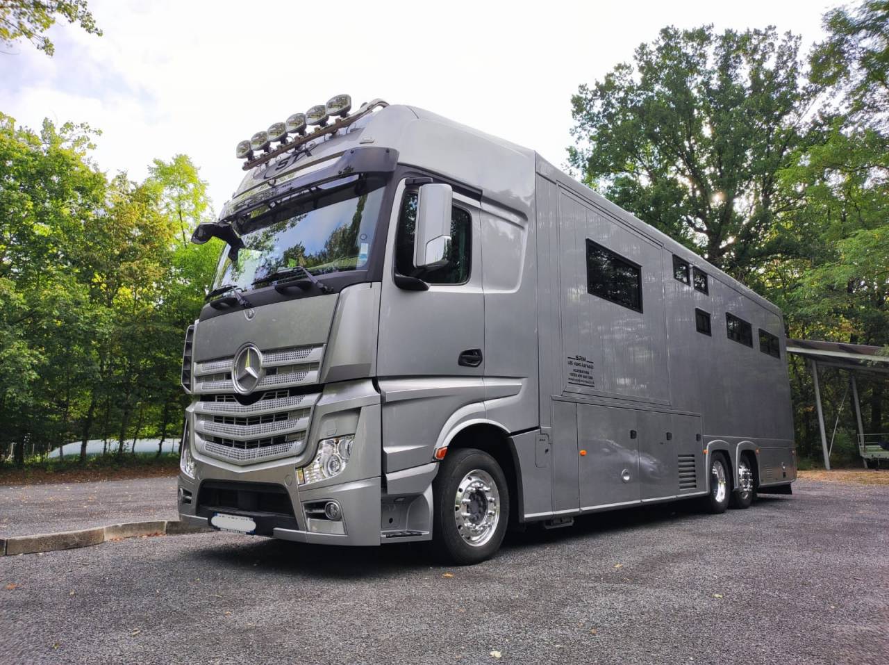 Zware paardenvrachtwagen (groot rijbewijs) STX MERCEDES 2018 Tweedehands