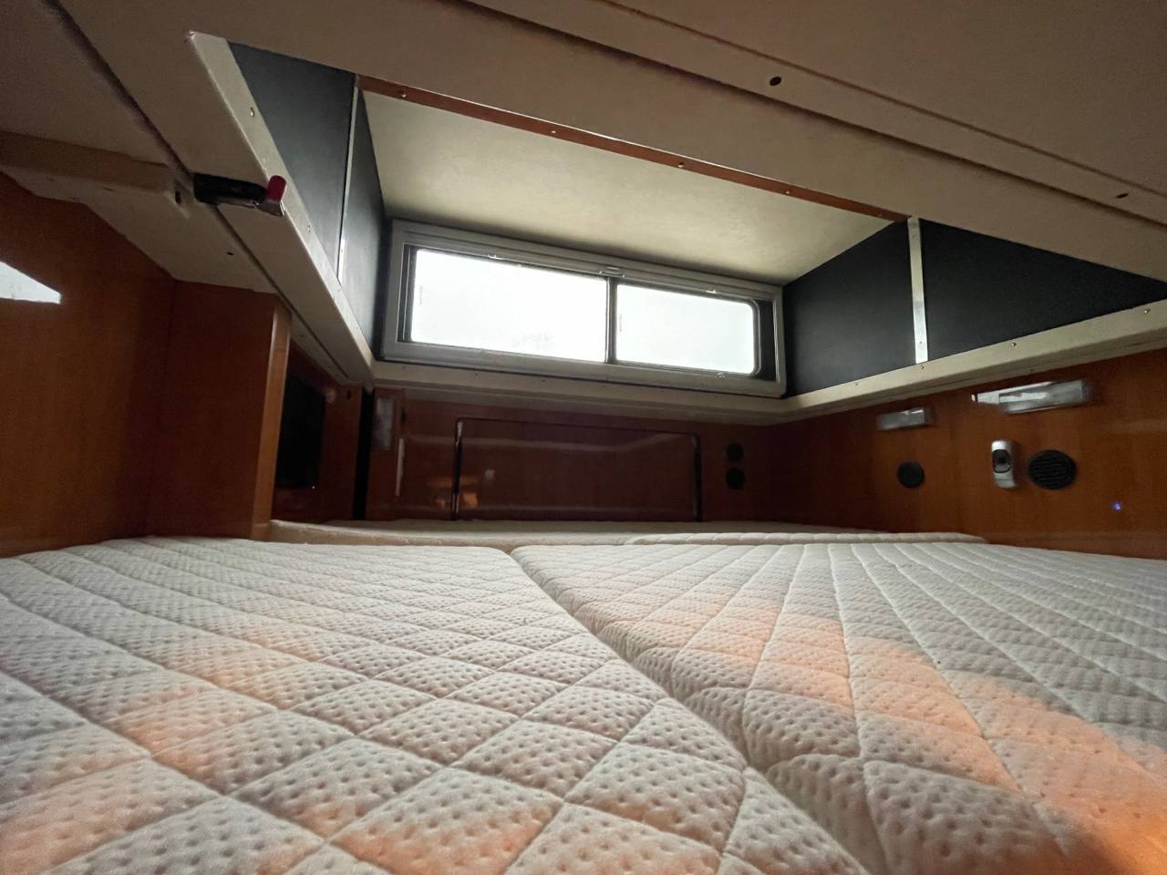 Zware paardenvrachtwagen (groot rijbewijs) Ketterer MERCEDES 2013 Tweedehands