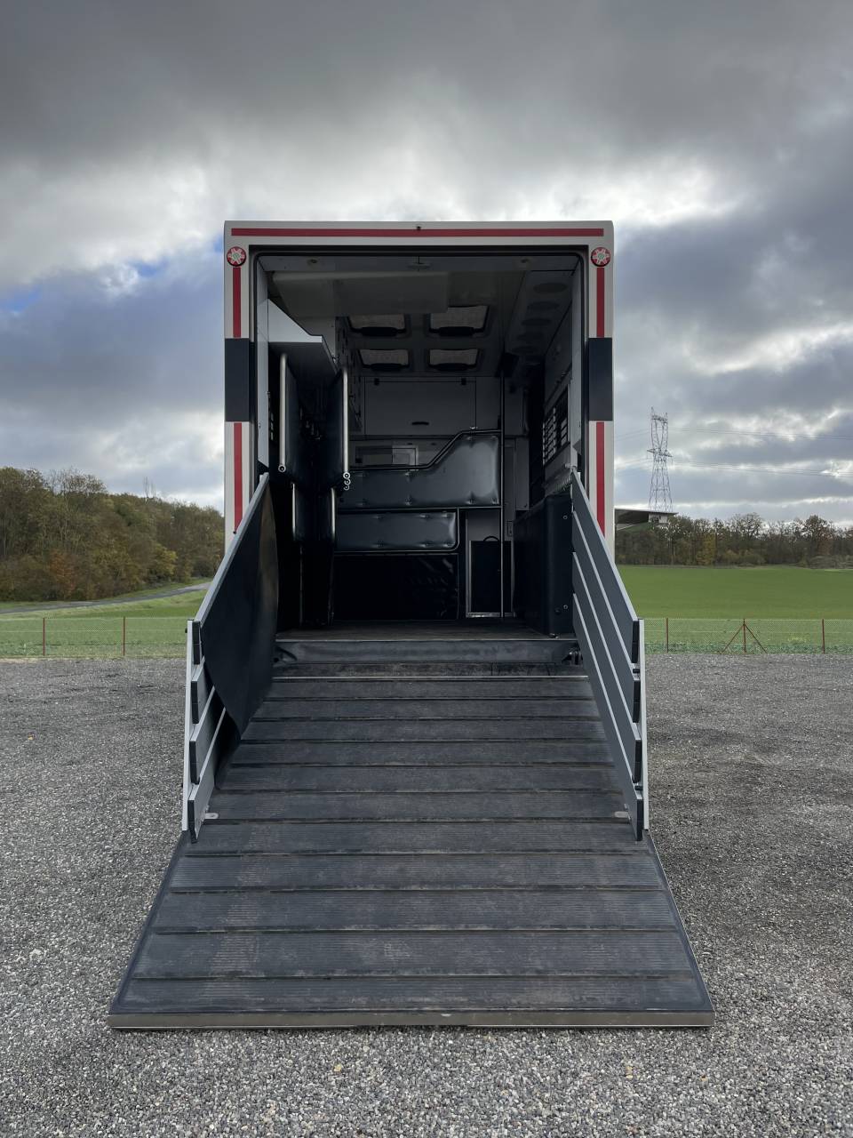 Zware paardenvrachtwagen (groot rijbewijs) Ketterer MERCEDES 2013 Tweedehands