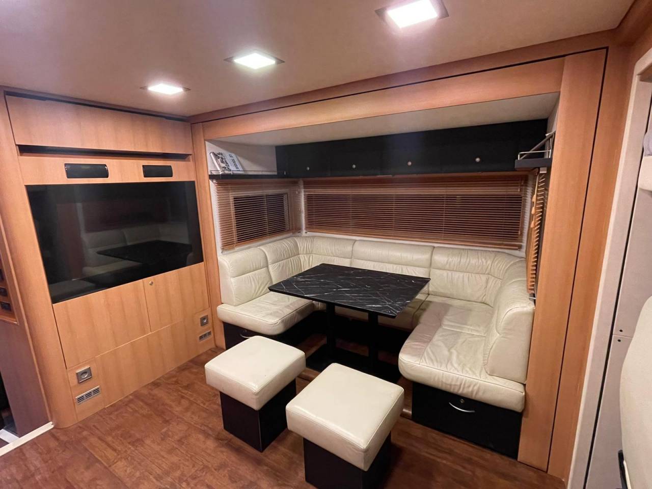 Zware paardenvrachtwagen (groot rijbewijs) Ketterer MERCEDES 2013 Tweedehands