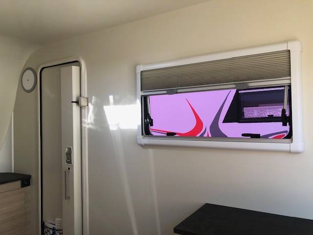 Kleine paardenvrachtwagen (B rijbewijs) Trans Box Svelto et sporting  2023 Nieuw