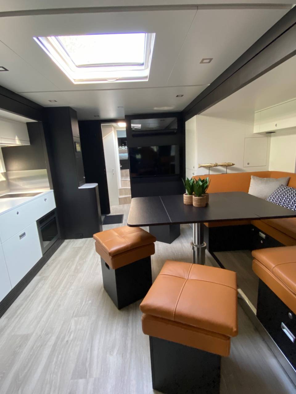 Zware paardenvrachtwagen (groot rijbewijs) STX MERCEDES 2020 Tweedehands