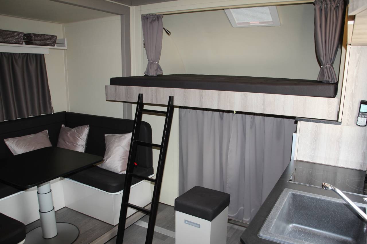 Zware paardenvrachtwagen (groot rijbewijs) Iveco IVECO 0 Nieuw