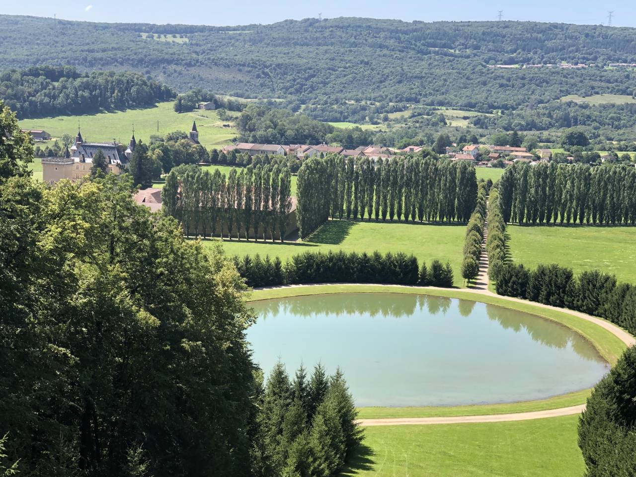 Mooi hippisch vastgoed Koop Jura