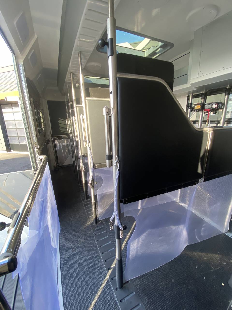 Zware paardenvrachtwagen (groot rijbewijs) STX  2025 Nieuw