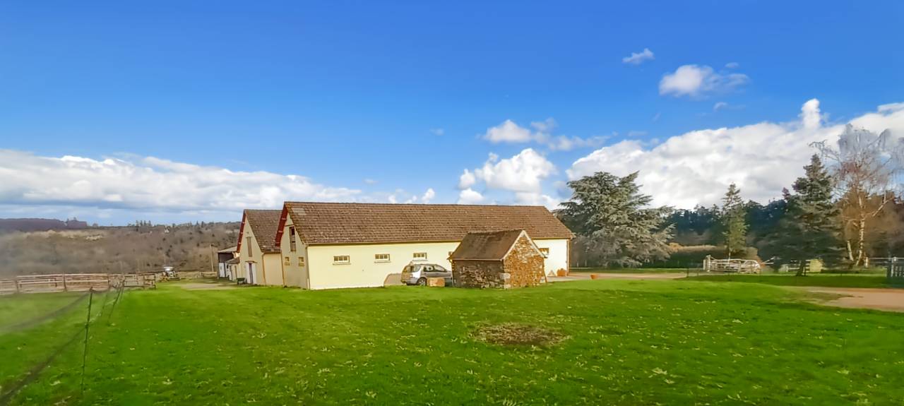 Mooi hippisch vastgoed Koop Orne