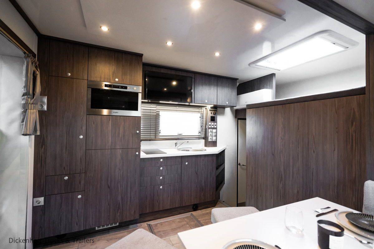 Zware paardenvrachtwagen (groot rijbewijs) Volvo VOLVO 0 Tweedehands