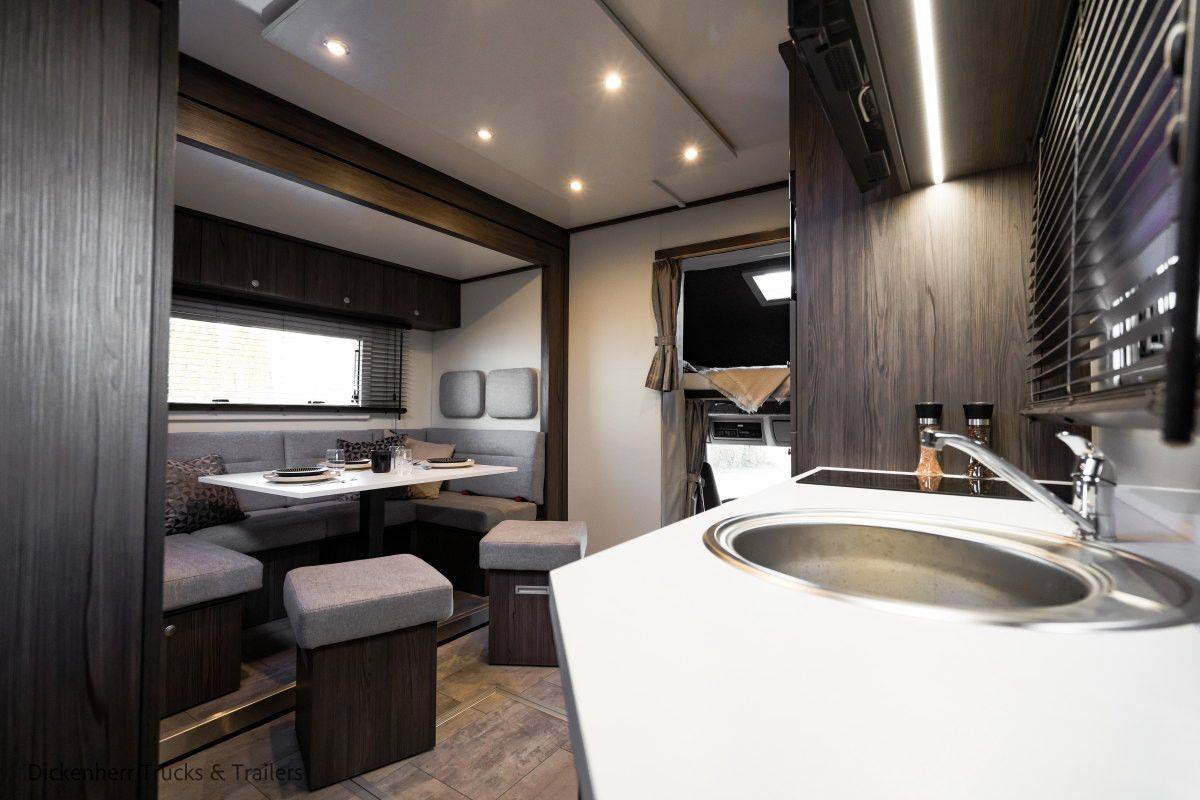 Zware paardenvrachtwagen (groot rijbewijs) Volvo VOLVO 0 Tweedehands