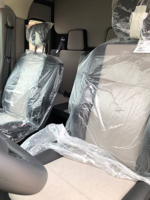 Kleine paardenvrachtwagen (B rijbewijs) Trans Box New Svelto4 R  2024 Nieuw