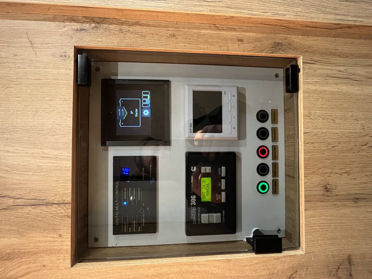 Zware paardenvrachtwagen (groot rijbewijs) Scania SCANIA 0 Nieuw