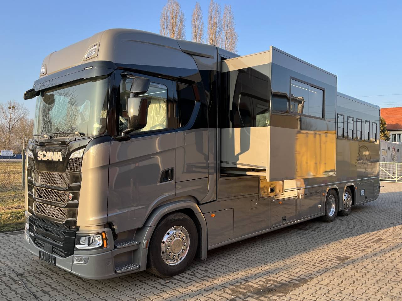 Zware paardenvrachtwagen (groot rijbewijs) Scania SCANIA 0 Nieuw