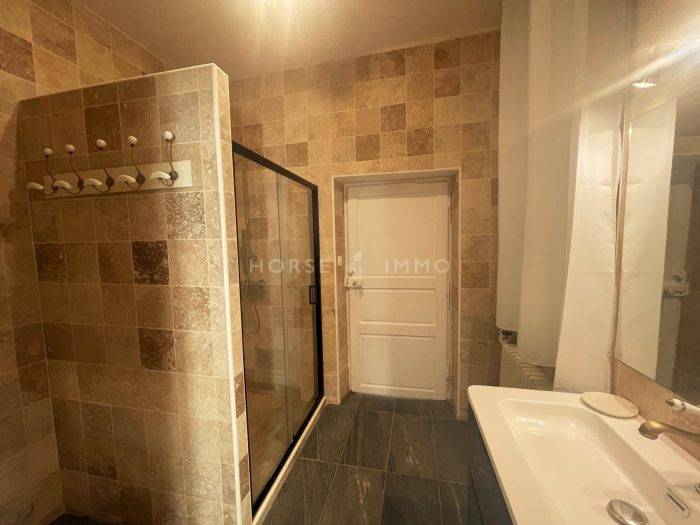 Hippisch vastgoed Koop Orne