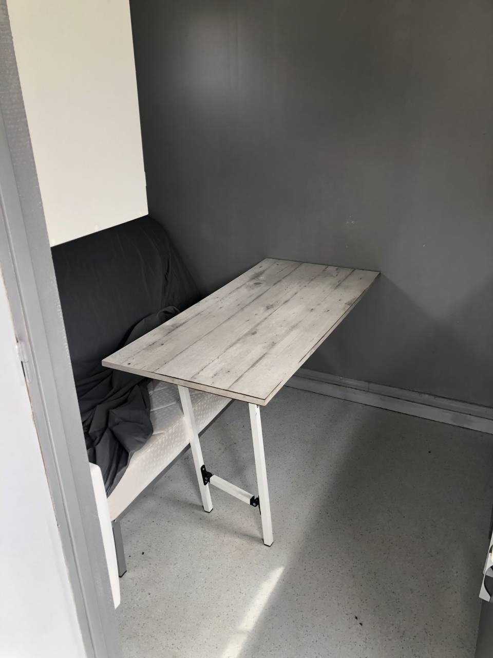 Zware paardenvrachtwagen (groot rijbewijs) Renault MIDLUM 240 DXI - 16 tonnes 2008 Tweedehands