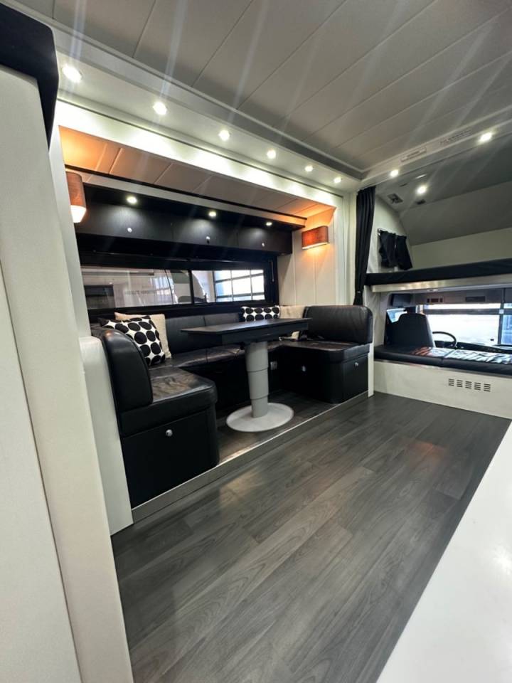 Zware paardenvrachtwagen (groot rijbewijs) Autre marque VOLVO 0 Tweedehands