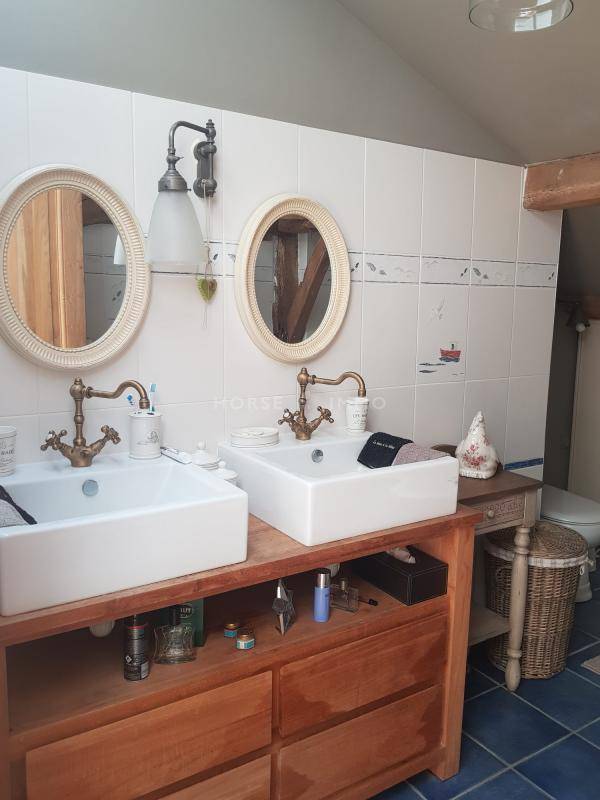 Hippisch vastgoed Koop Vend&eacute;e