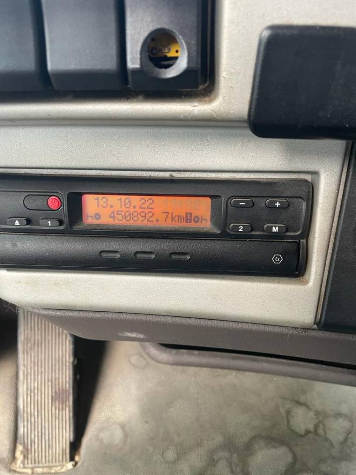 Zware paardenvrachtwagen (groot rijbewijs) Renault RENAULT 0 Tweedehands