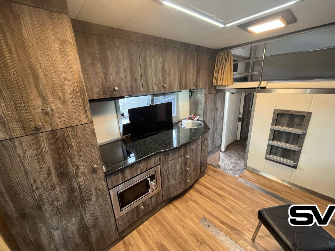 Zware paardenvrachtwagen (groot rijbewijs) Daf xf 460 2019 Nieuw