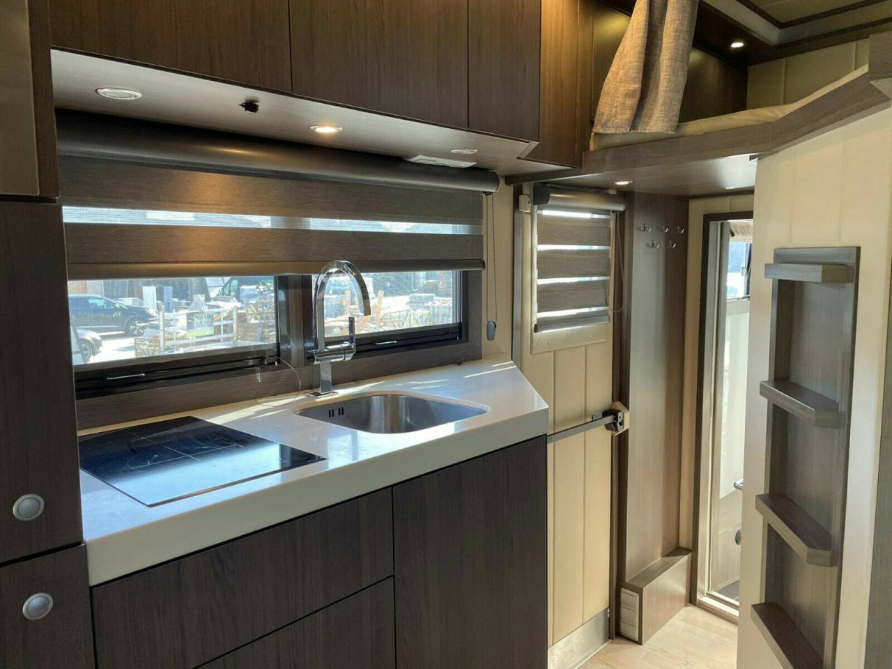 Zware paardenvrachtwagen (groot rijbewijs) Iveco IVECO 0 Tweedehands