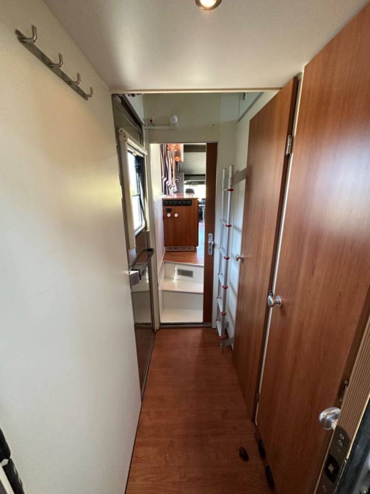 Zware paardenvrachtwagen (groot rijbewijs) Scania SCANIA 0 Tweedehands