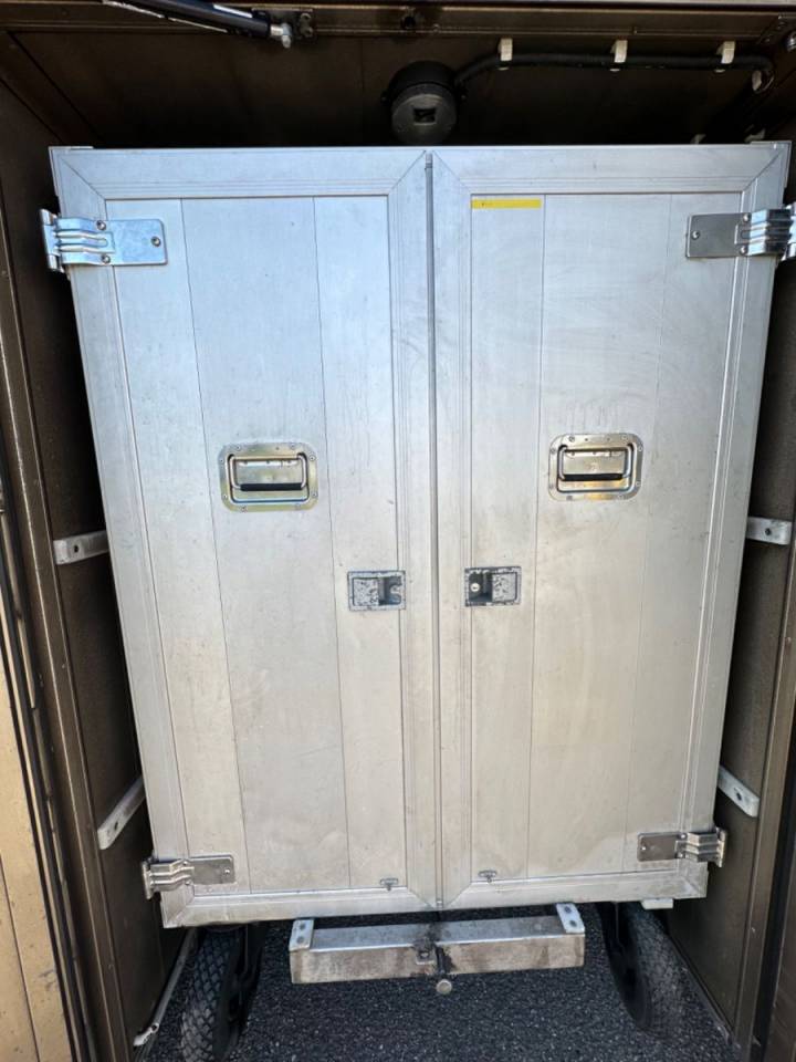 Zware paardenvrachtwagen (groot rijbewijs) Scania SCANIA 0 Tweedehands