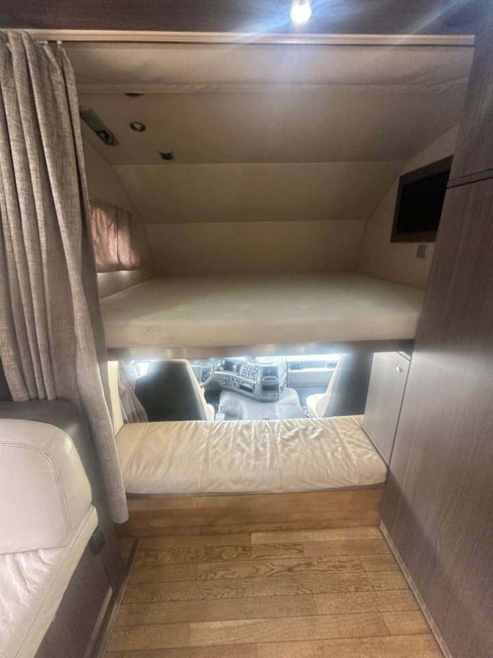 Zware paardenvrachtwagen (groot rijbewijs) Autre marque VOLVO 0 Tweedehands