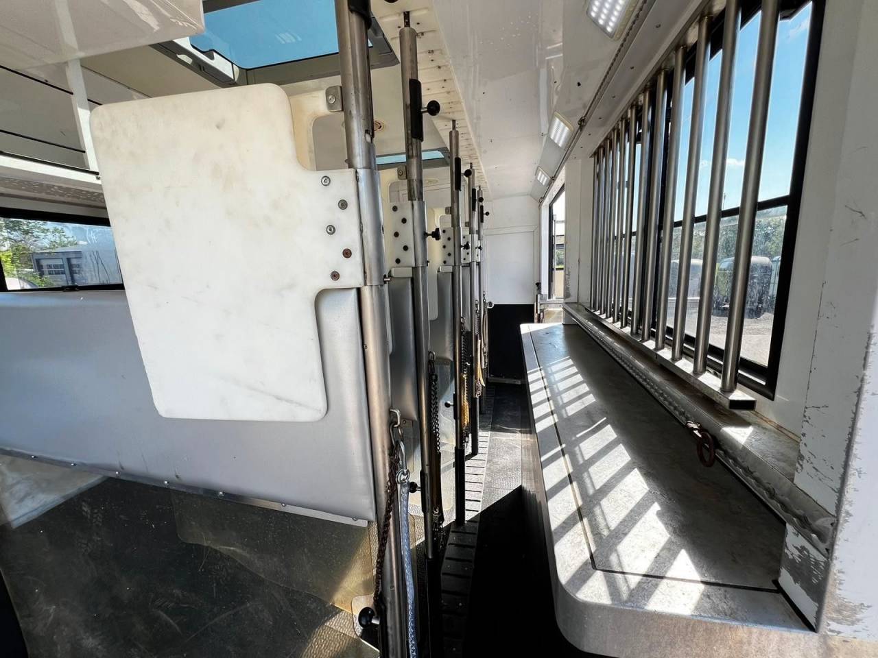 Zware paardenvrachtwagen (groot rijbewijs) Autre marque MAN  0 Tweedehands