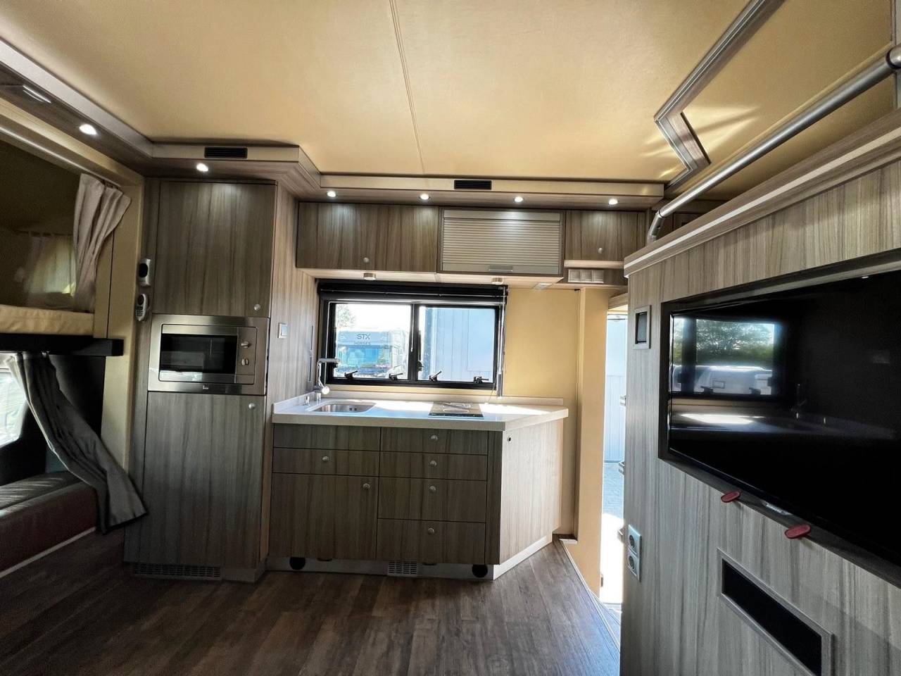 Zware paardenvrachtwagen (groot rijbewijs) Autre marque MAN  0 Tweedehands