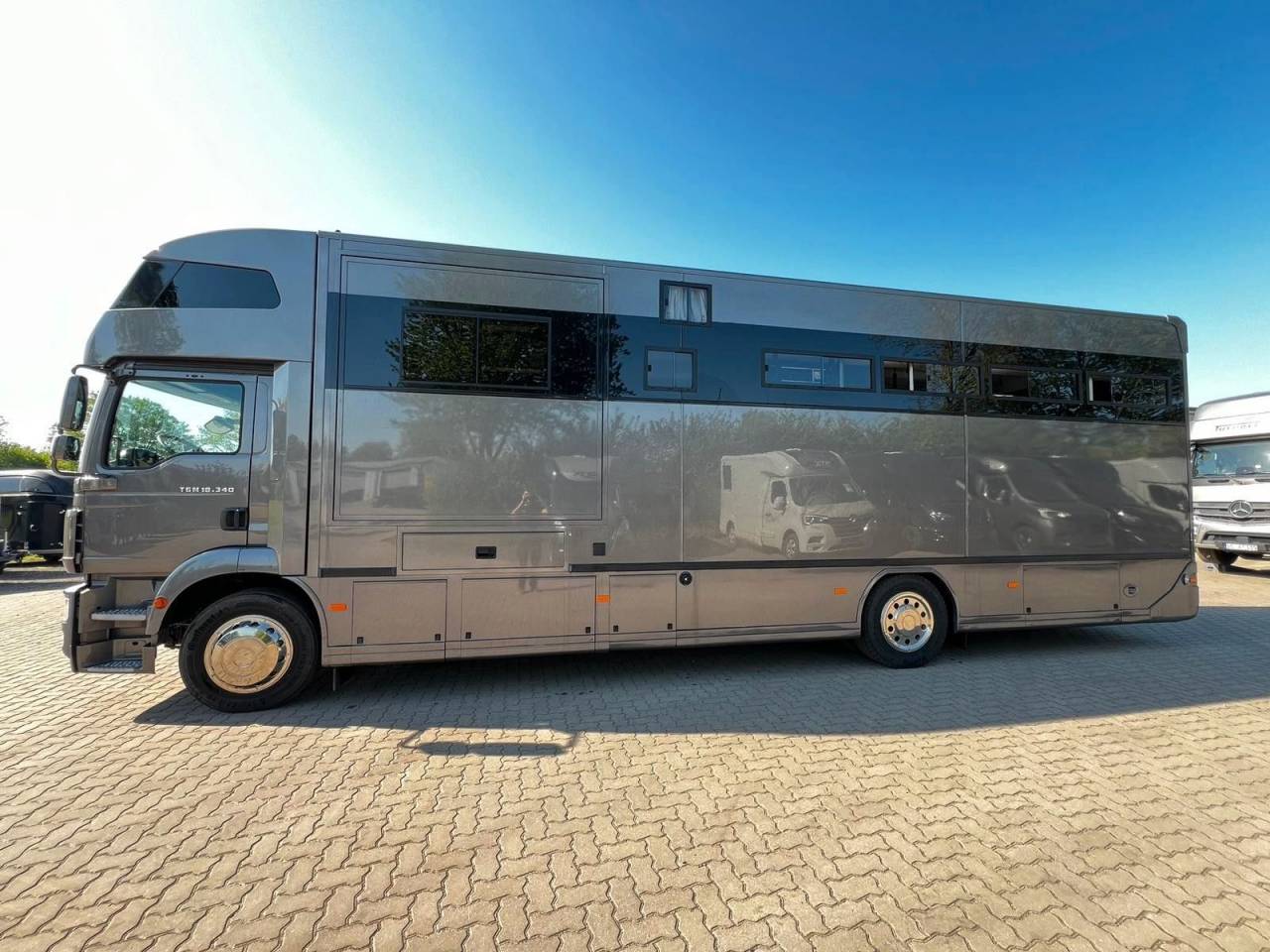 Zware paardenvrachtwagen (groot rijbewijs) Autre marque MAN  0 Tweedehands