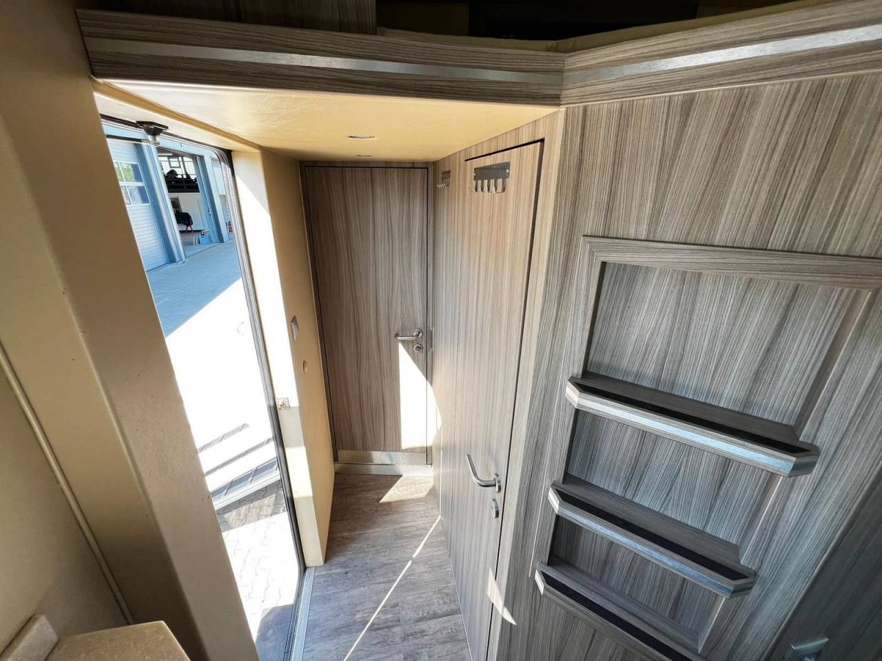 Zware paardenvrachtwagen (groot rijbewijs) Autre marque MAN  0 Tweedehands