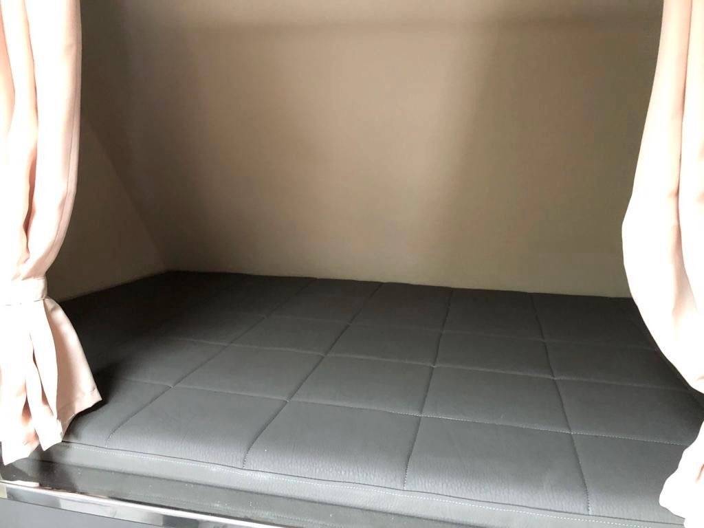 Zware paardenvrachtwagen (groot rijbewijs) Autre marque FUSO  0 Nieuw