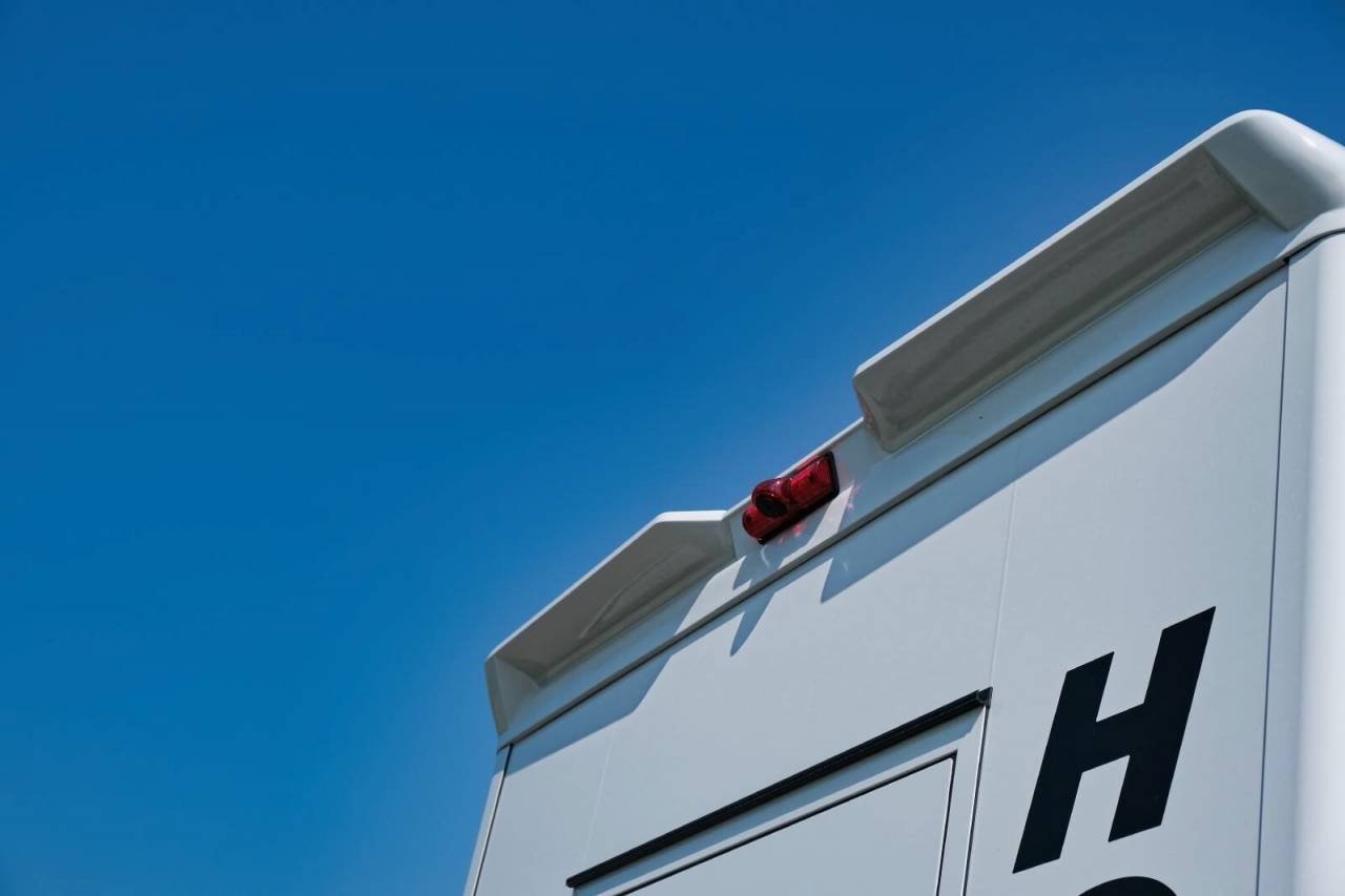 Kleine paardenvrachtwagen (B rijbewijs) Renault RENAULT 0 Nieuw