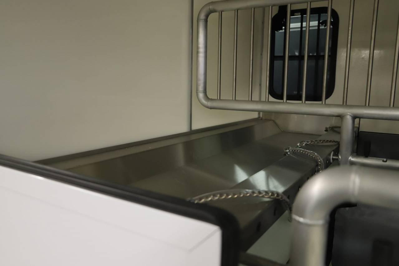 Kleine paardenvrachtwagen (B rijbewijs) Autre marque PEUGEOT 0 Nieuw