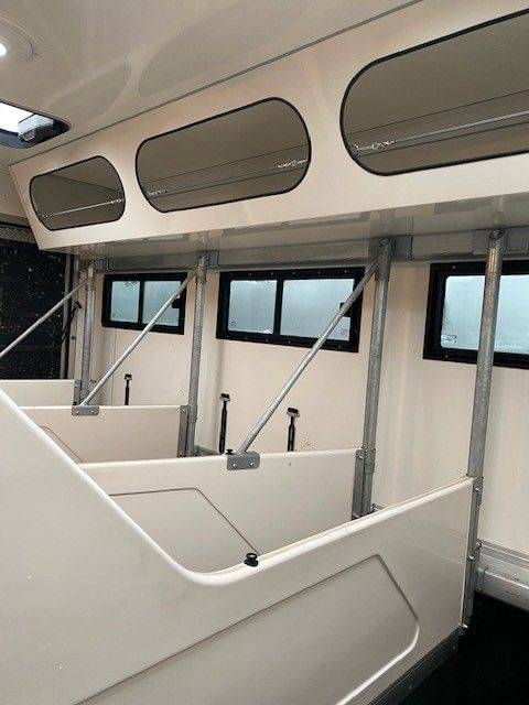 Zware paardenvrachtwagen (groot rijbewijs) Man MAN 0 Tweedehands