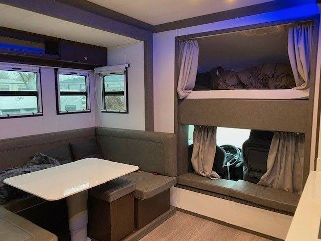 Zware paardenvrachtwagen (groot rijbewijs) Man MAN 0 Tweedehands