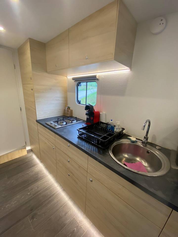 Zware paardenvrachtwagen (groot rijbewijs) Scania SCANIA 0 Tweedehands