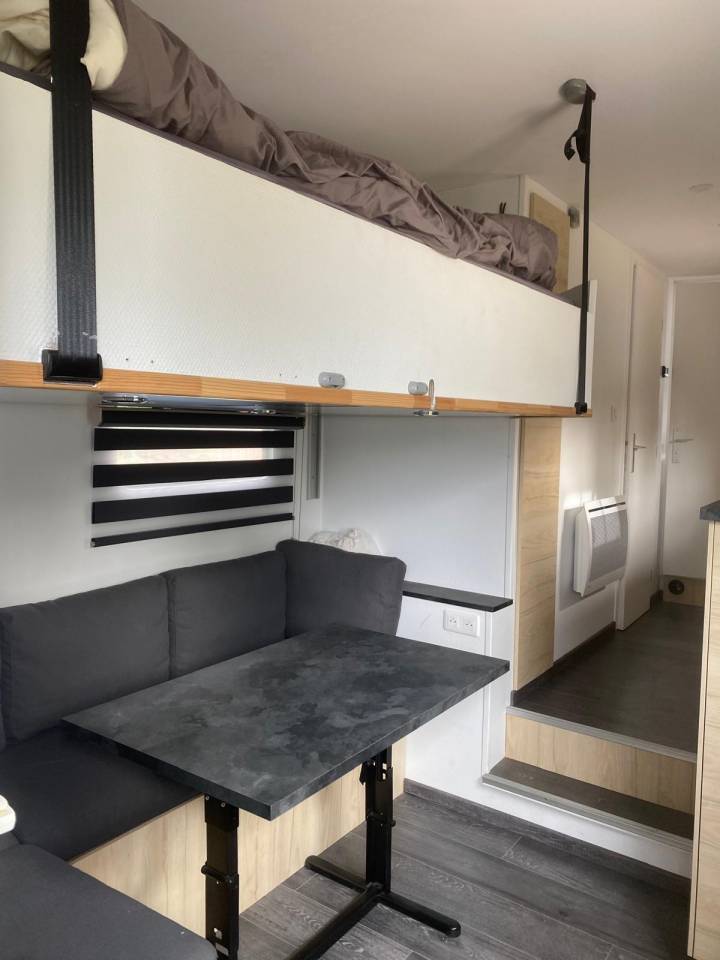 Zware paardenvrachtwagen (groot rijbewijs) Scania SCANIA 0 Tweedehands