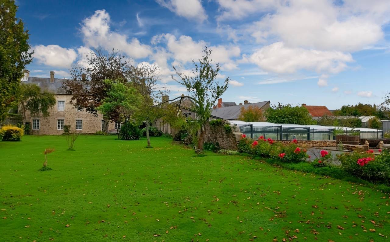 Mooi hippisch vastgoed Koop Manche